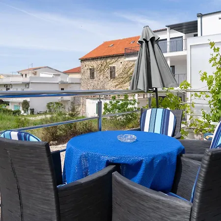 Apartment Kristina Dujmovic Baska Voda