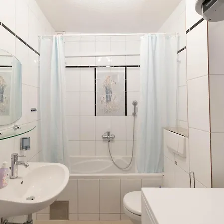 Kristina Dujmovic Apartment Baska Voda